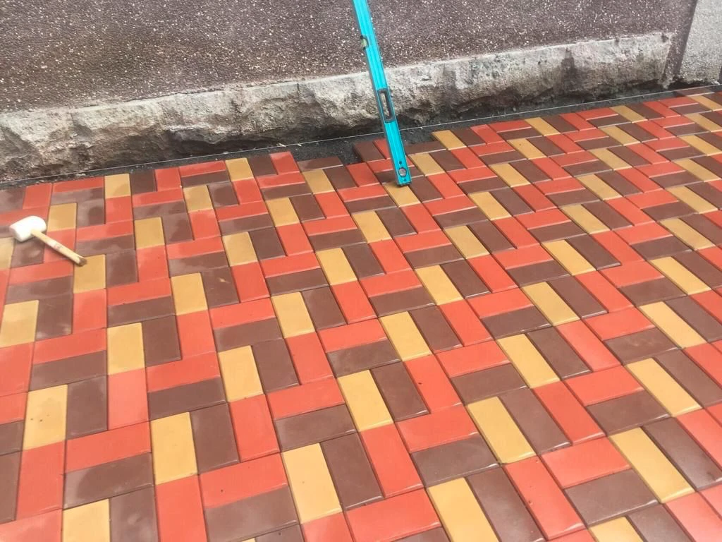 Тротуарная плитка вибропресс кирпич 60мм